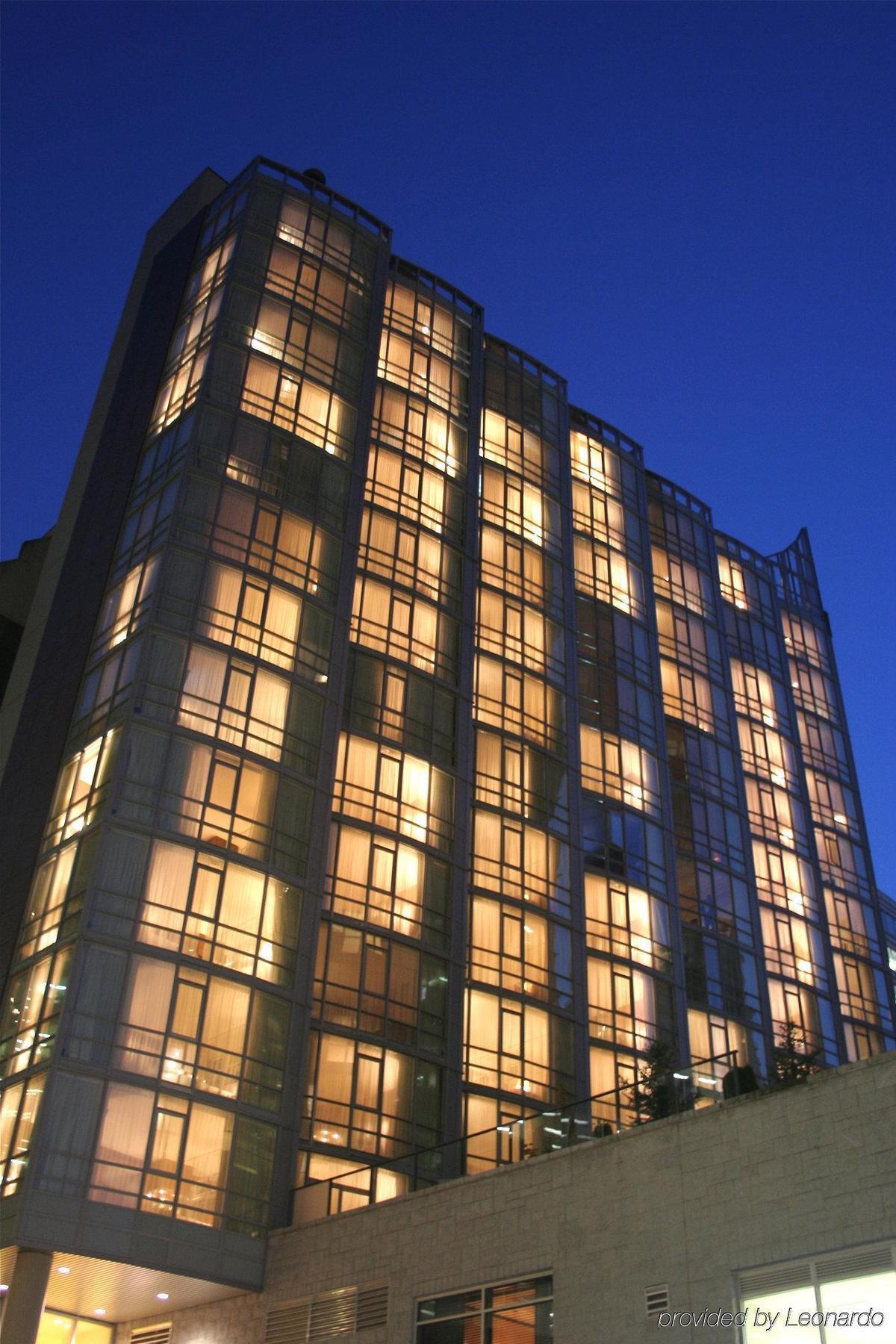 Loden Vancouver Bagian luar foto